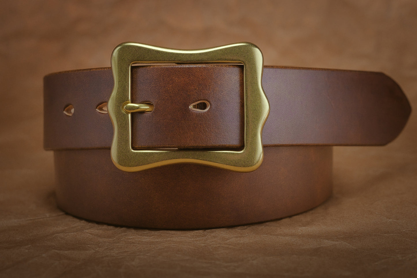 1 1/2" CENTER BAR BUCKLE BELT -- BROWN