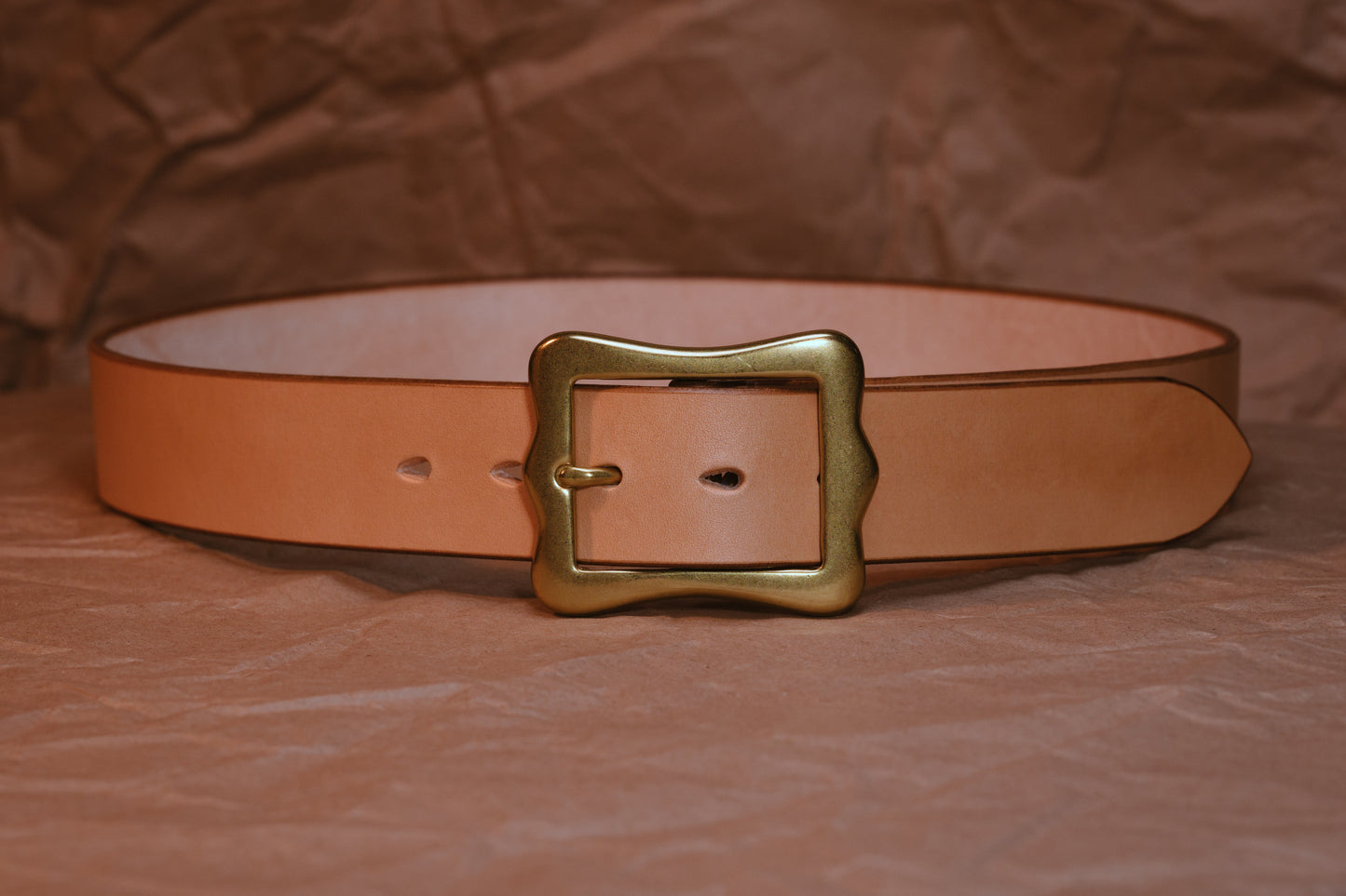 1 1/2" CENTER BAR BUCKLE BELT -- NATURAL