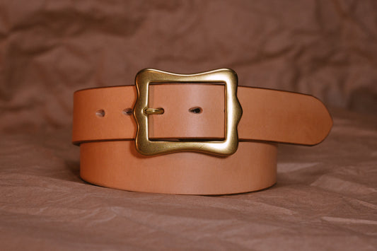 1 1/2" CENTER BAR BUCKLE BELT -- NATURAL